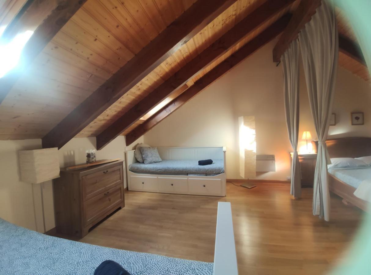 Duplex Familiar Izarraitz Apartman Villanúa Kültér fotó